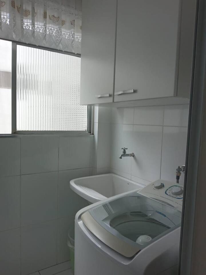 Apartamento completo na calçada da praia Lejlighed Guarujá Eksteriør billede