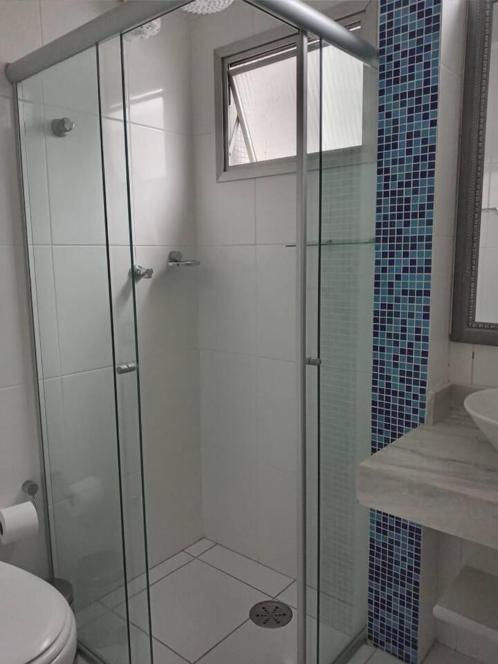 Apartamento completo na calçada da praia Lejlighed Guarujá Eksteriør billede