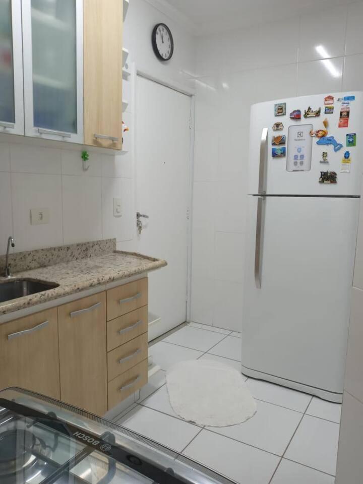 Apartamento completo na calçada da praia Lejlighed Guarujá Eksteriør billede